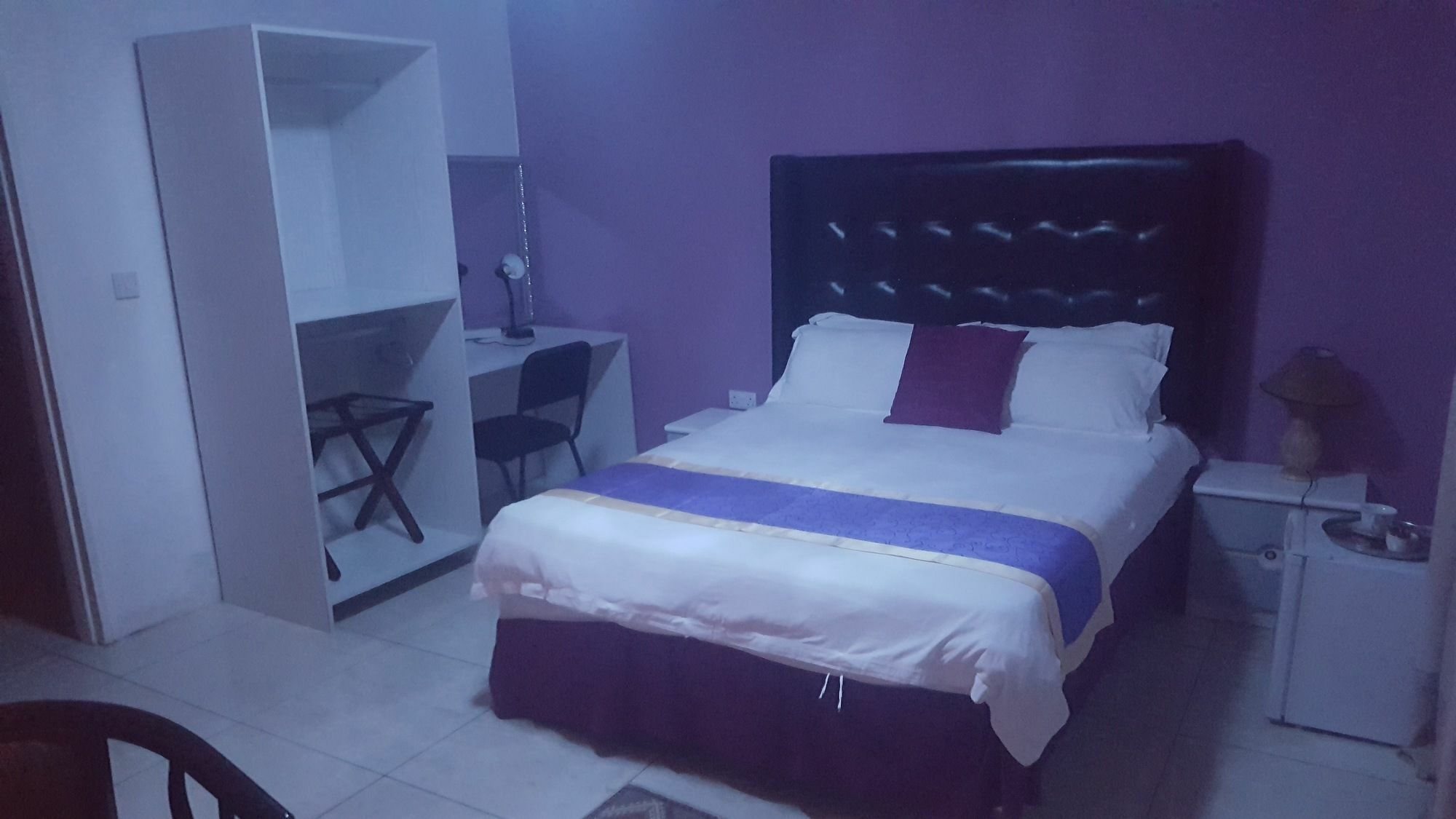 Mathlyn Guest House Francistown Bagian luar foto