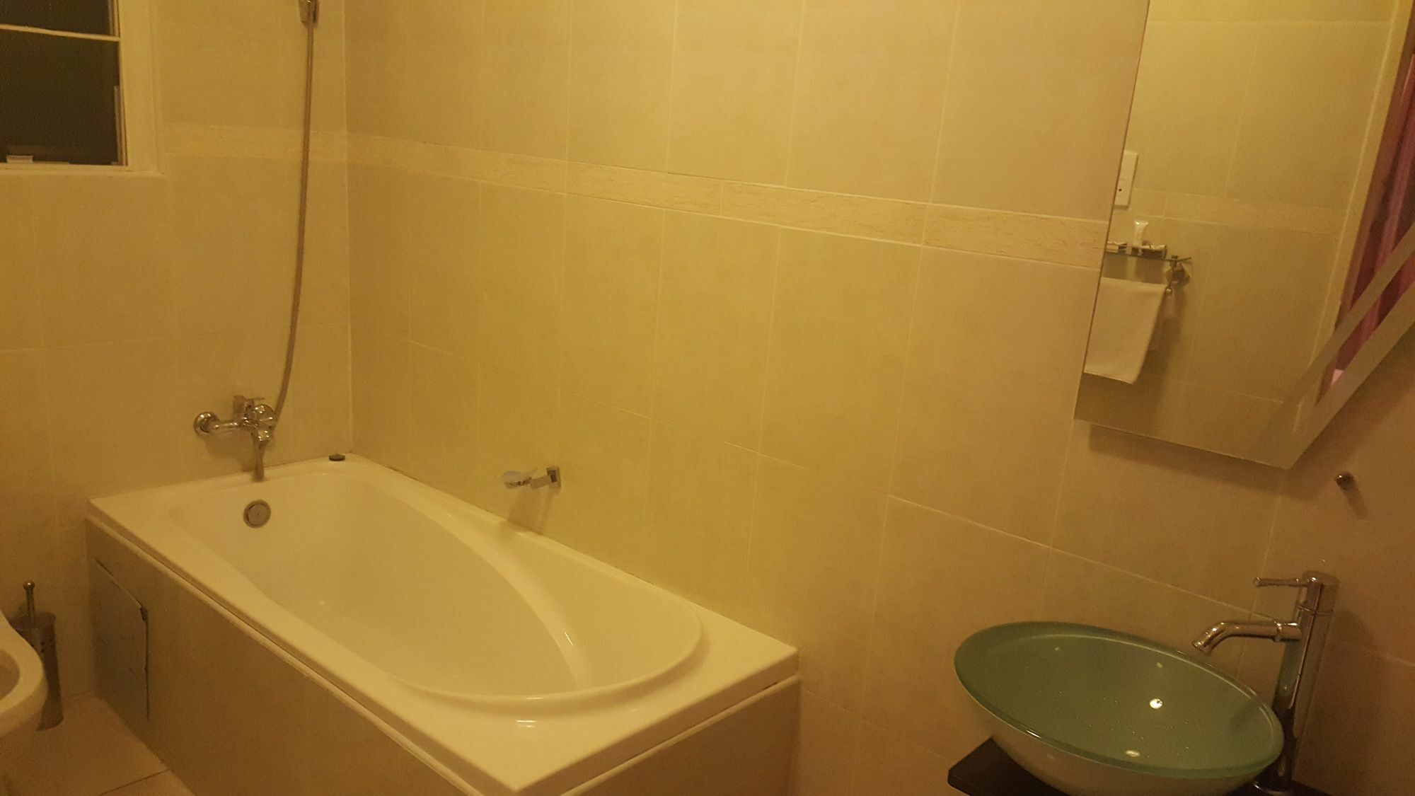 Mathlyn Guest House Francistown Bagian luar foto